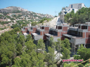 departamento de construccion se encarga de esta y otras promociones