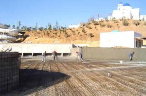 DEMASIADO GRANDE PARA SOLO UN EQUIPO